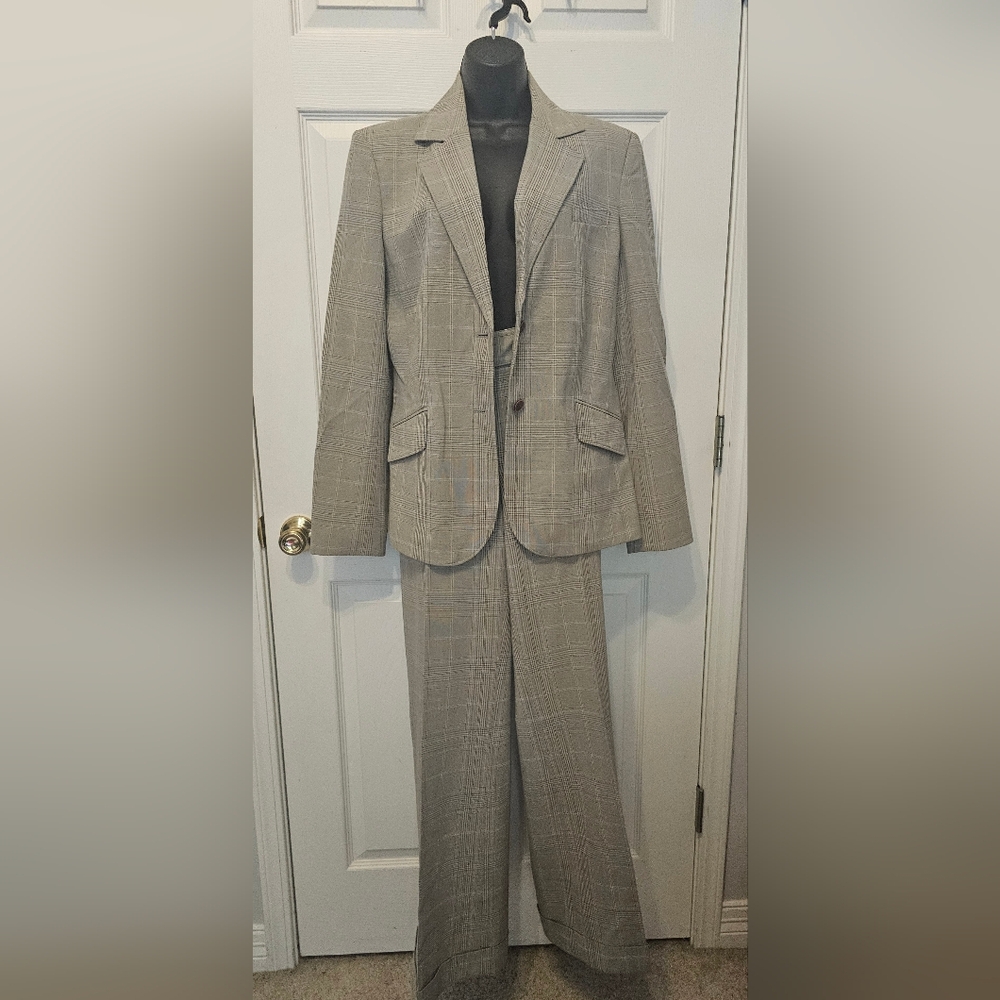 Maxime Gray Women's Suit
